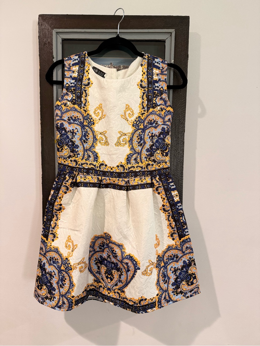 White and Navy jacquard print & Flare Dress